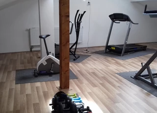 Nemeskoltai Tornacsarnok és Fitnesz terem